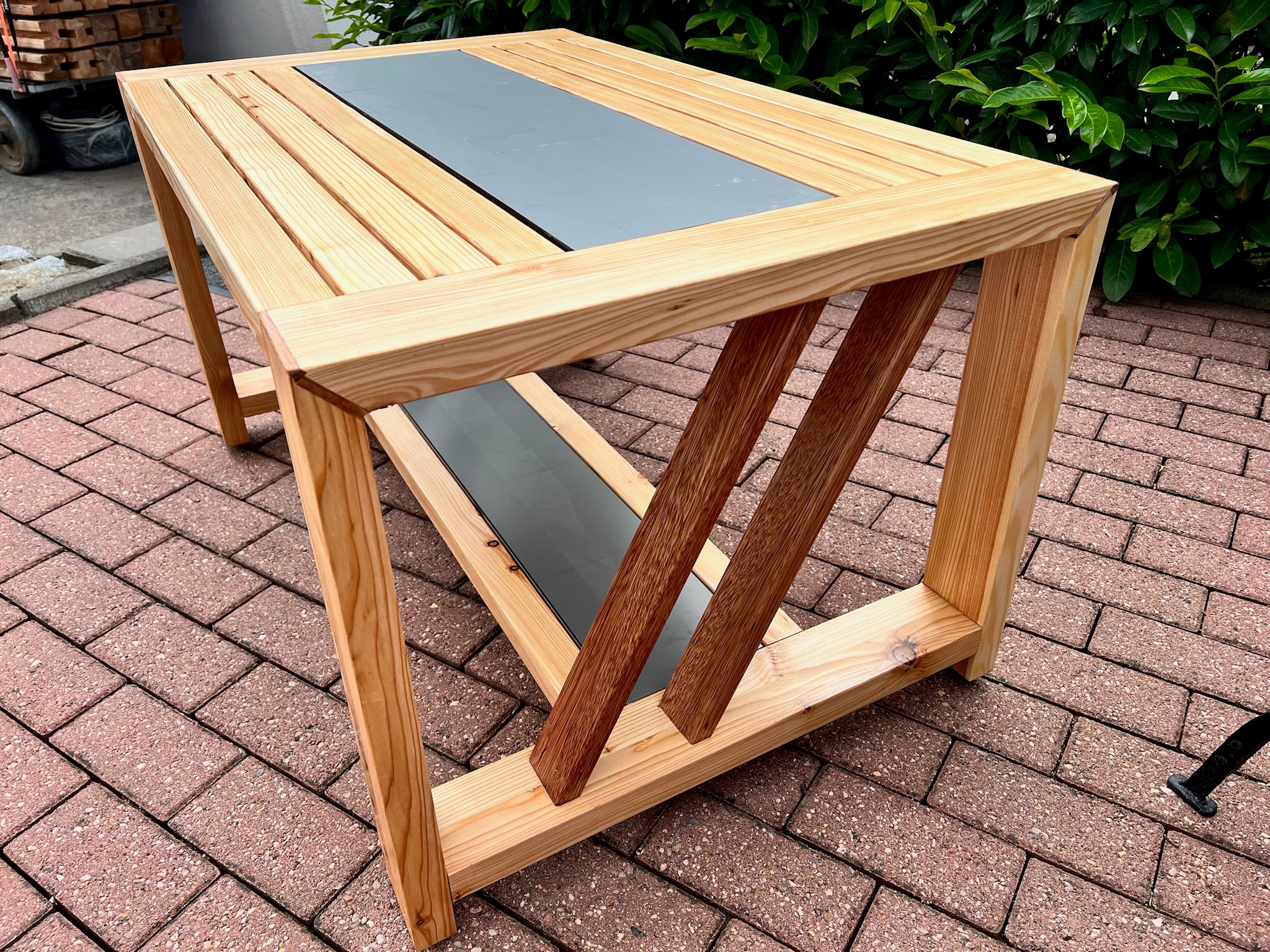 Garten Coffee Table